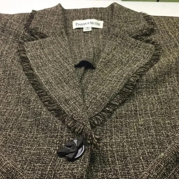 Danny & Nicole  ladies jacket 10 - Picture 4 of 16